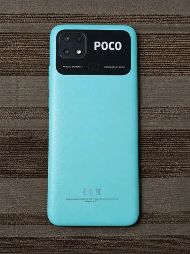Smartphone POCO C40 - 64 GB / 4 GB RAM - Muito Conservado