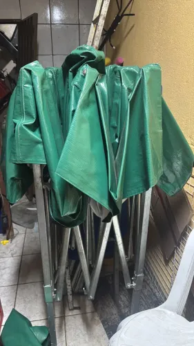 Vendo tenda sanfonada 2 x2