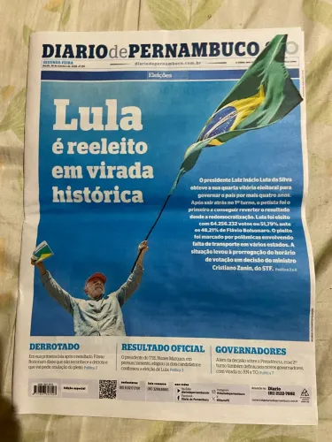 Jornal diário de Pernambuco do Lula reeleito