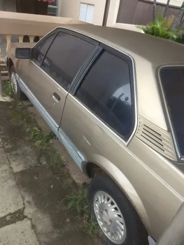 Chevrolet Monza Classic SE 2.0 /mpfi E EFI 2P E 4P 1987