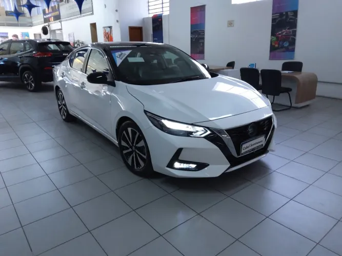 Nissan Sentra Advance 2.0 16V Aut. 2024