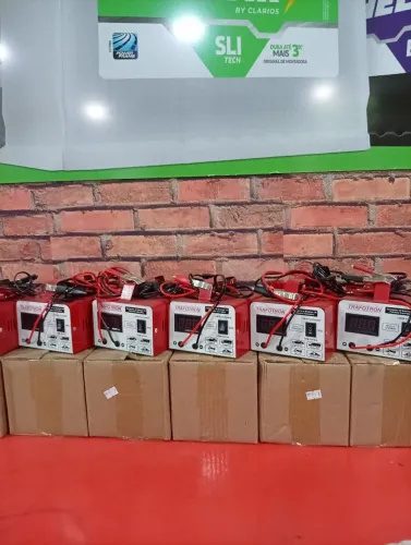 Carregador de bateria e auxiliar de partida para carro e moto. A partir de 199,90