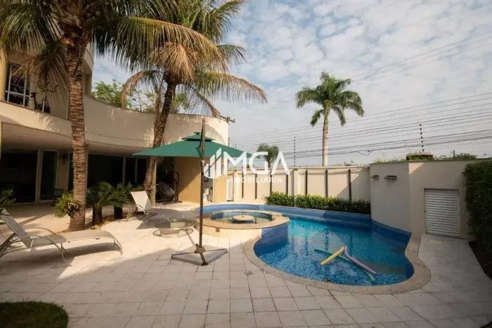 Sobrado com 5 dormitórios à venda, 500 m² por R$ 3.900.000,00 - Condomínio Maria Teresa -