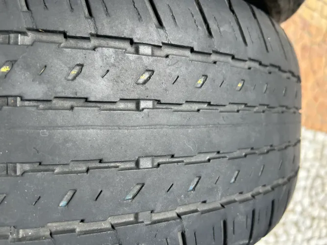 Jogo de 4 Pneus Bridgestone 265/60 R18 - meia vida