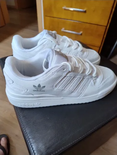 Tênis Adidas masculino 