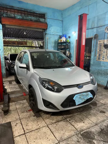 Ford Fiesta 1.0 8V Flex/class 1.0 8V Flex 5P 2011