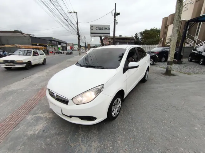 Fiat Grand Siena Attrac. 1.4 EVO F.flex 8V 2014