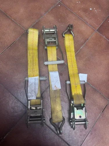 Cintas com catraca para amarração