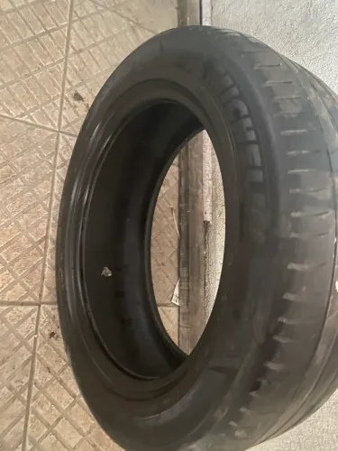 Pneu michelin 215/55 r17