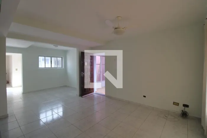 Casa à Venda - Socorro, 4 Quartos, 120 m2