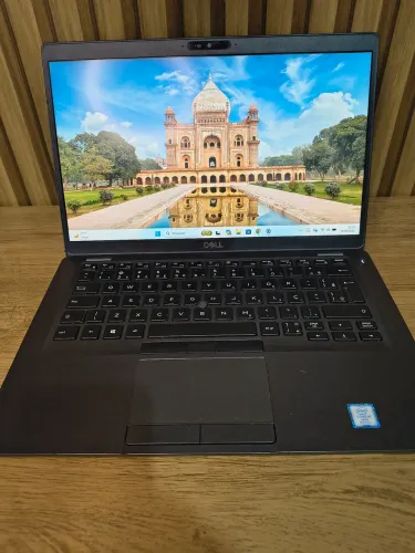 Notebook Core i5, 16 GB de RAM
