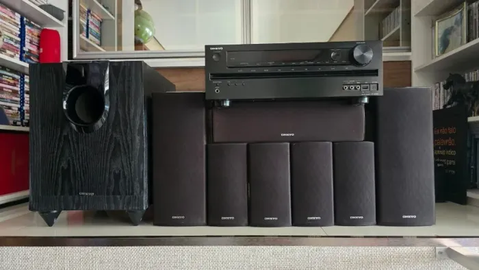 Home Theater Onkyo 7.1 Completo - Receiver HT-R590 + 7 Caixas + Subwoofer