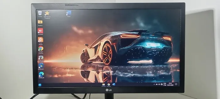 Monitor LG 20 Polegadas, Led, Ultra Fino Imagem Perfeita Alto Brilho, Cabos e Fonte.