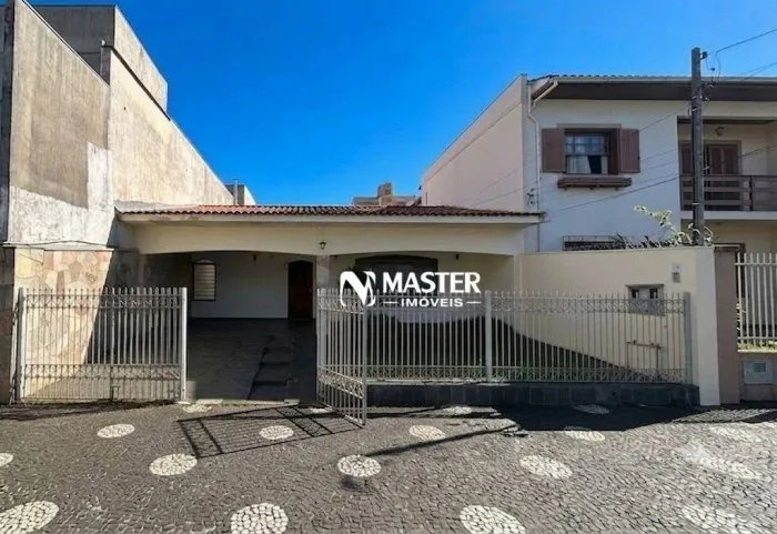 Casa com 3 dormitórios à venda, 250 m² por R$ 1.000.000,00 - Centro - Marília/SP