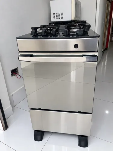 Fogão espelhado
