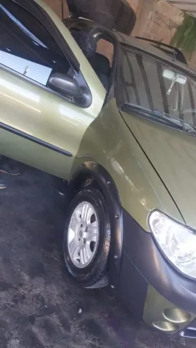 Fiat Palio Week. Adv/adv Tryon 1.8 MPI Flex 2006