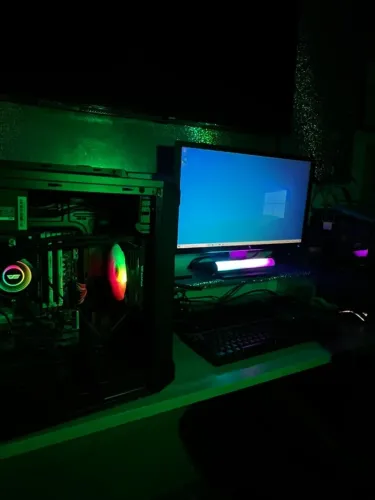 PC Gamer FX 8320E + 16GB RAM + Gtx 950 + SSD 240GB + Fonte 500W