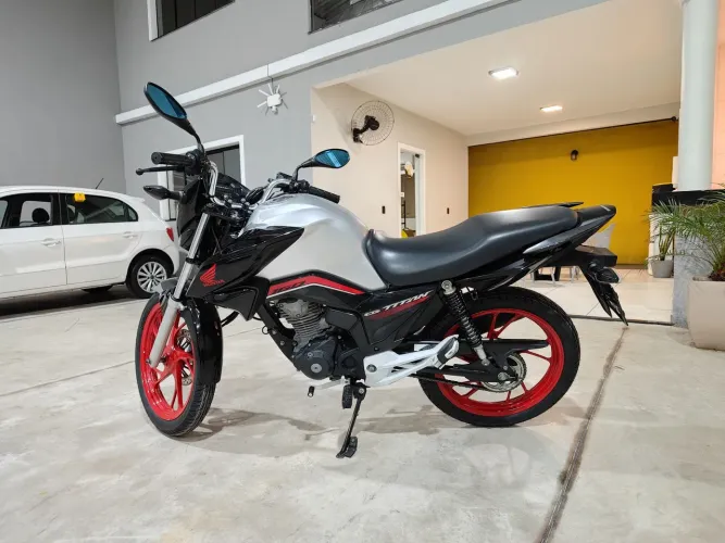 TITAN 160cc 23/23 ( MOTO EXTRA )