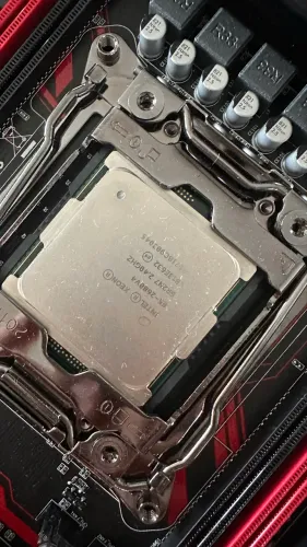 Placa Mãe Para Xeon + processador Xeon E5-2680