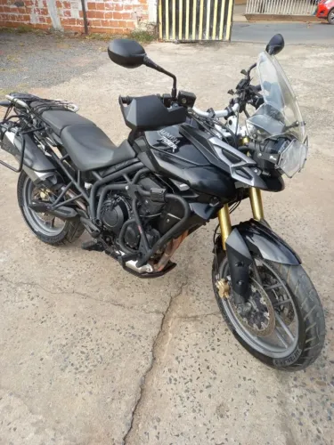 Triumph Tiger 2013 800 XC Preta