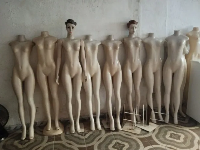 Manequins 