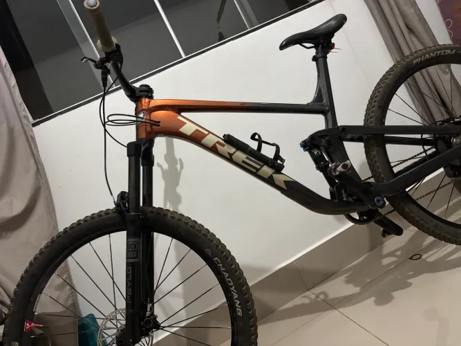 MTB TREK . Top Fuel aro 29