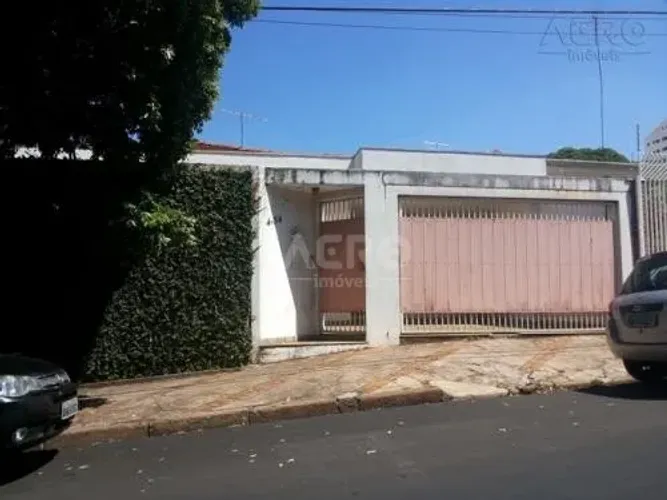 Casa com 2 dormitórios à venda, 246 m² por R$ 580.000,00 - Vila Aeroporto Bauru - Bauru/SP