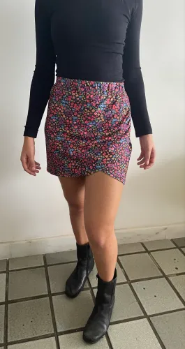 São João - saia justa floral