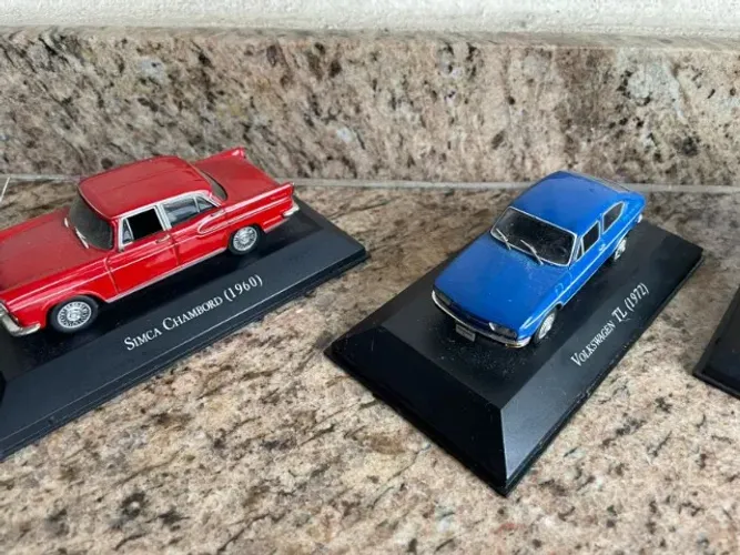 Miniatura de Carros