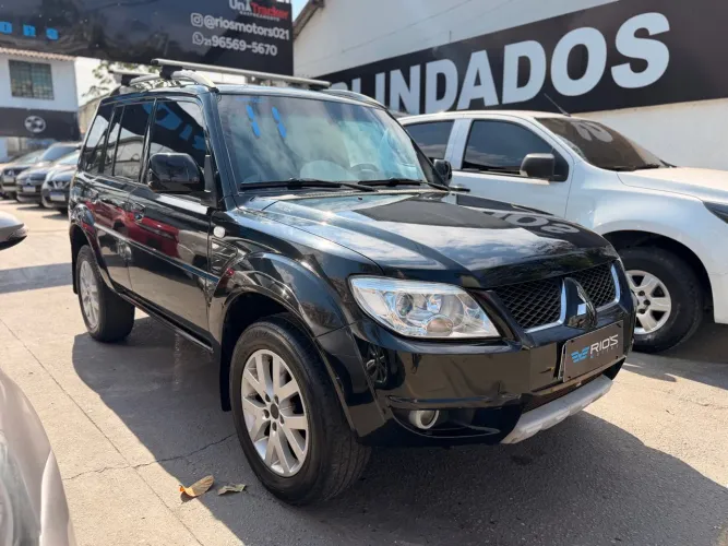 Mitsubishi Pajero TR4 2.0/ 2.0 Flex 16V 4X4 Aut. 2011