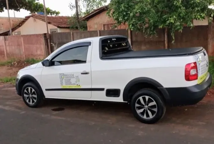 Volkswagen Saveiro 1.6 MI/ 1.6 MI Total Flex 8V (álcool) 2014