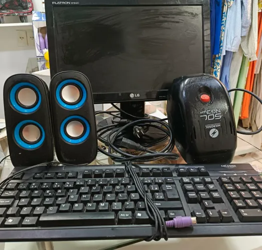 Vendo esse computador ? completo