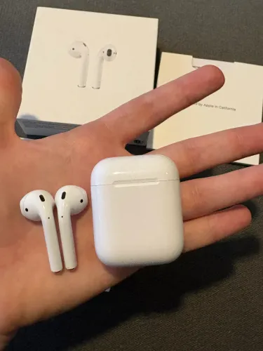 AirPods 2