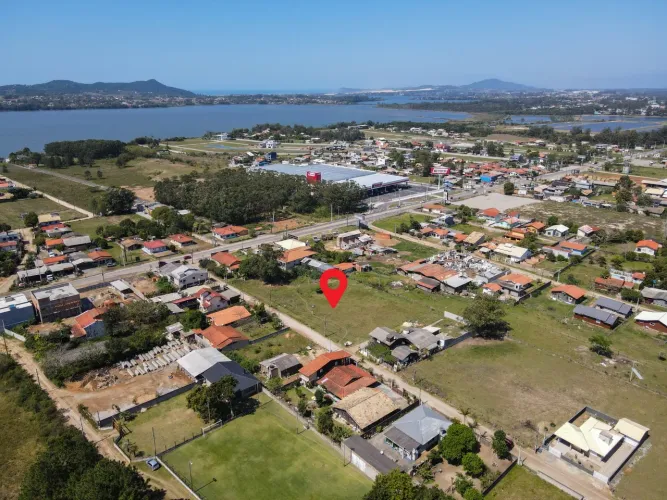 Terreno com 4.000 m² no bairro Campo D'una, Imbituba - SC.