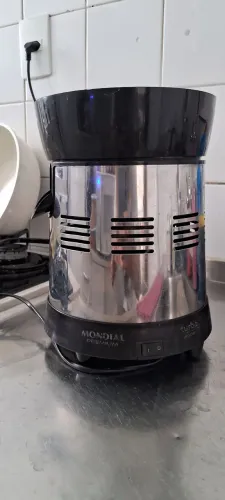 Extrator de Frutas Mondial Turbo Premium E-10