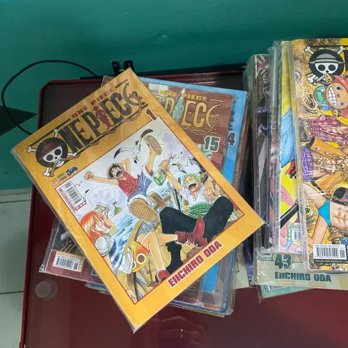 Mangas One piece do 1 ao 49 mais Yellow