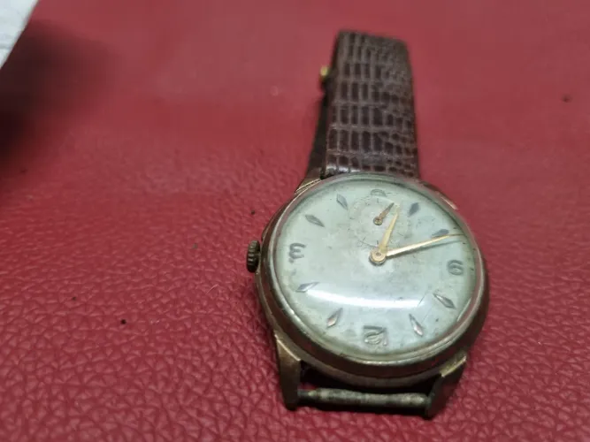 Vendo relógio de pulso suíço antigo longman