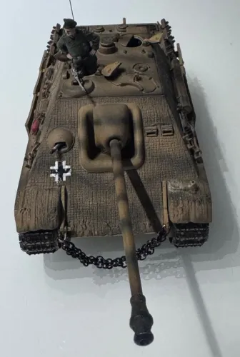 Tanque alemão 1/32 - JadPanther - force of valor/unimax