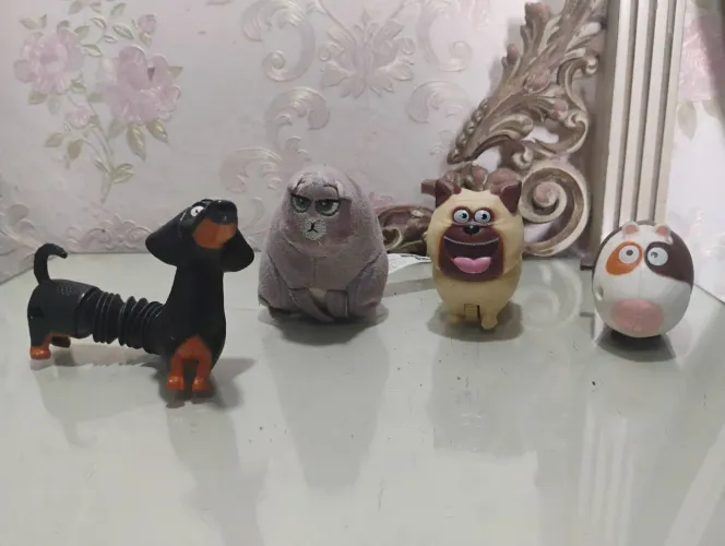 Lote Brinquedos A Vida Secreta Dos Pets Macdonald's e Pelúcia usado
