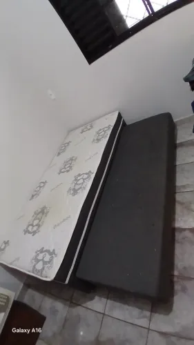 Cama Box de Solteiro com Cama Auxiliar - Excelente estado!