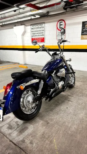 Vendo ou troco shadow 750 