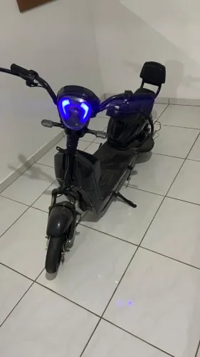 Moto eletrica Zyon 600w preta