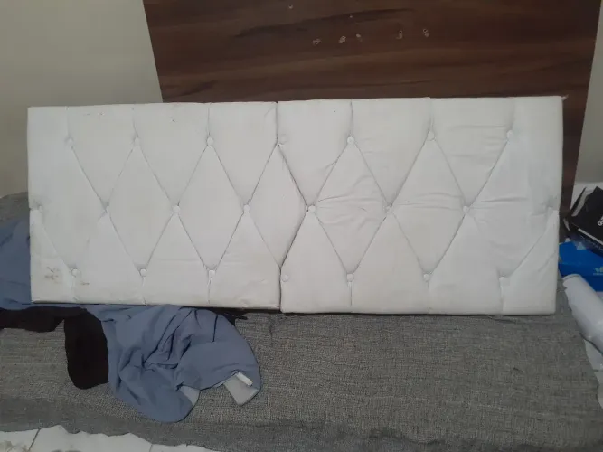 Cabeceira de cama de solteiro