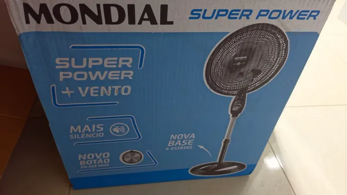 Ventilador lacrado na caixa