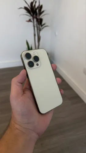 iPhone 14 Pro 128gb dourado