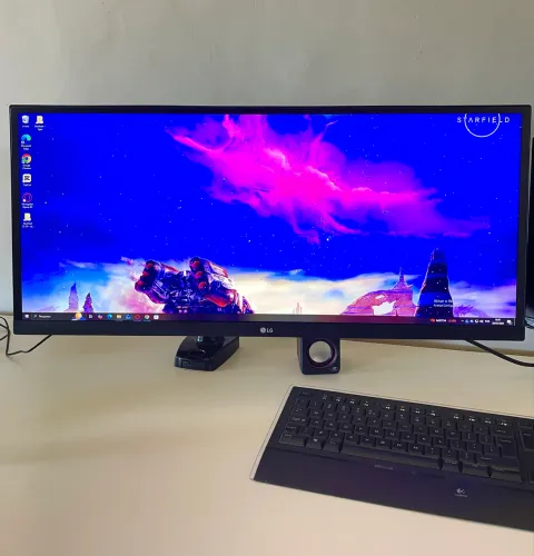 Monitor ultrawide 29 Polegadas com Suporte articulado