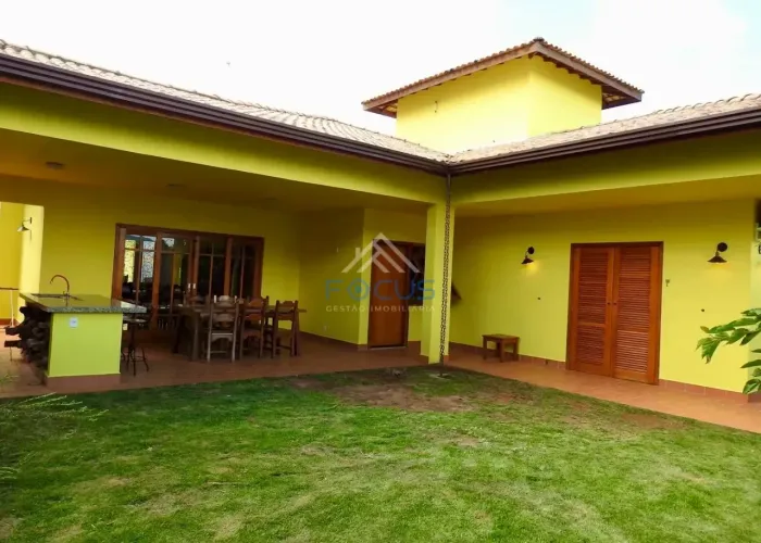 Casa com 4 dormitórios, 312 m² - venda por R$ 2.700.000 ou aluguel por R$ 14.980/mês - Med