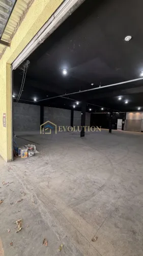 Aluga-se Galpão Comercial, 400m²