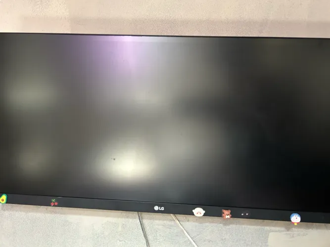Monitor LG 29" UltraWide Full HD Inclinação 75Hz 5ms Branco 29WK600-WAWZ