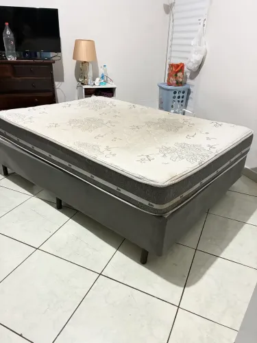 Cama box casal